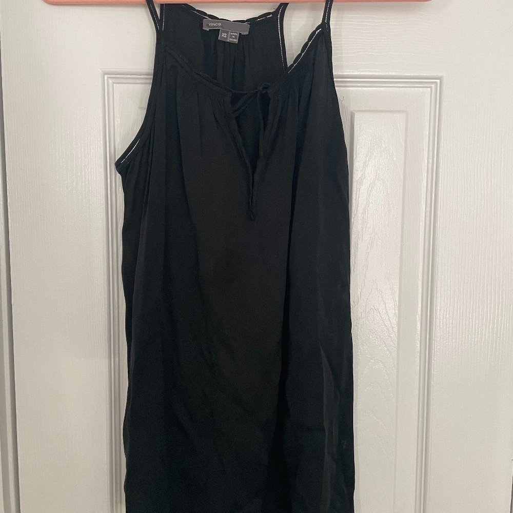 Vince Silk Tank Raw Edge Black Small